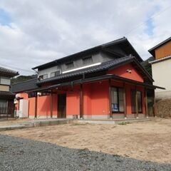 国の史跡で雲海を眺められる登山のスポット「黒井城跡」まで約9㎞、...