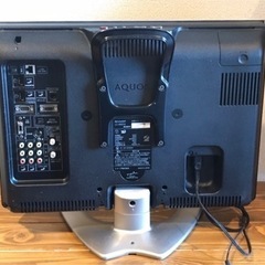 【無料】0円お譲り　SHARP カラーテレビ　リモコン付き　20インチ　※Bキャスカード無し※ の画像