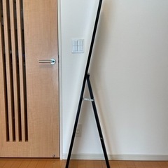 【値下げ】鏡面ミラースタンド ミラー 姿鏡 ブラック 飛散防止処理 の画像