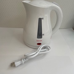 新品未使用　電気ポットの画像