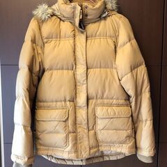 ユニクロ　ダウンジャンパー　サイズL差し上げます