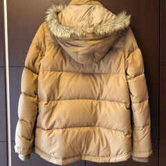 ユニクロ　ダウンジャンパー　サイズL差し上げますの画像