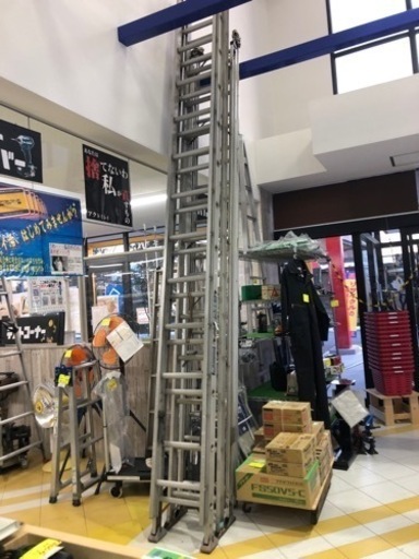 ◇中古品◇　長谷川工業　２連ハシゴ　長さ4〜7.2m