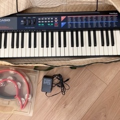 【取引中】キーボード　タンバリン　セット