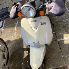 ホンダtodayとUber eatバッグとヘルメット