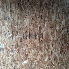 安く譲ります　OSB 建材　木材　合板