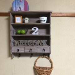 アンティーク風　飾り棚