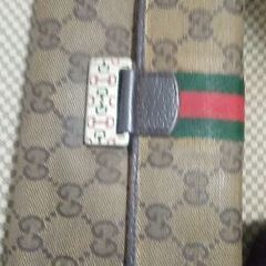 グッチ財布の画像