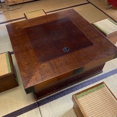 囲炉裏枠セット 椅子付きです2/15まで。の画像