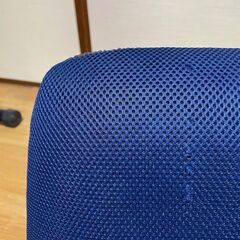 WARAKU　M　座椅子　「和楽チェア」ブルー　幅：42 × 奥行：54～84 × 高さ：45.5 cmの画像