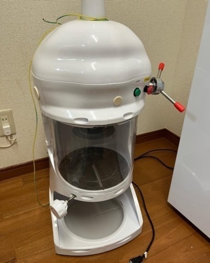 業務用　かき氷機　ふわふわに削れます　美品