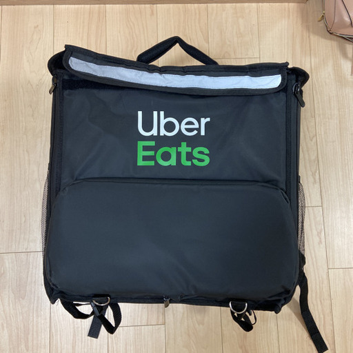 ウーバーイーツ　配達バッグ