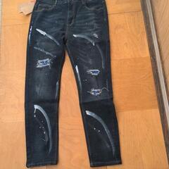 ダメージデニム