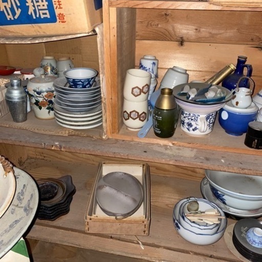 食器　陶磁器　大量　まとめて