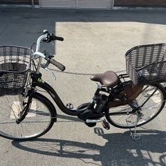 [引取中]26インチヤマハ新型電動アシスト自転車バッテリー12.3AH充電器付き