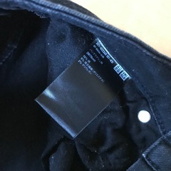 UNIQLOジーンズ　UNIQLOブロックテック　風を通さないの画像