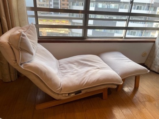 【値下げしました】無印良品　1人掛けリクライニングソファー【シミあり】　オットマン付き