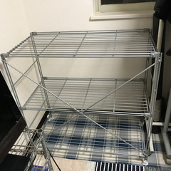 棚　スチール棚の画像