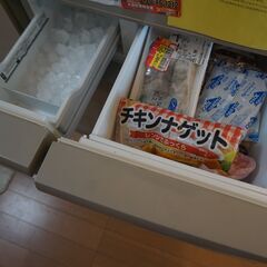 【終了しました】TOSHIBA　3ドア冷蔵庫（2011年製）の画像