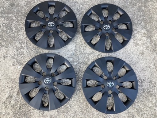 トヨタ純正15インチホイールキャップ70系ノアVOXYマッドブラック塗装