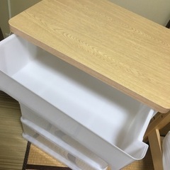 無料★ニトリの木目天板チェストの画像