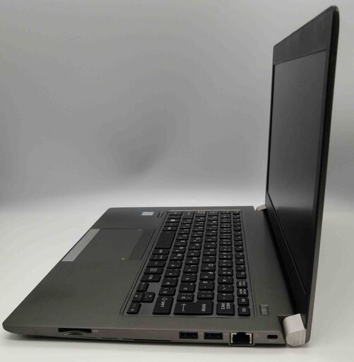 東芝ノートパソコン i5（中古）8GBのメモリ、SSD128GB,13.3画面、Intel HD Graphics 520、Windo