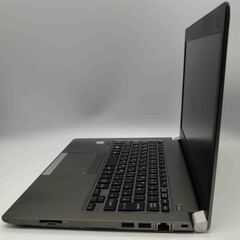 東芝ノートパソコン i5（中古）8GBのメモリ、SSD128GB,13.3画面、Intel HD Graphics 520、Windows11, Office2021, Photoshop2021, Illustrator2021,Corel2021,FilmoraX等.Ken130の画像