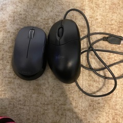 マウス、携帯置き、デジタルカメラ置き