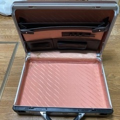 サムソナイト　アタッシュケースの画像