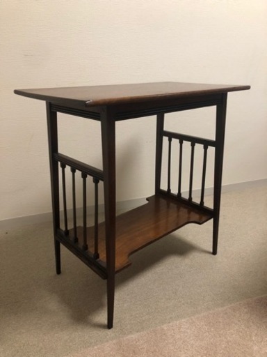 ロイズアンティークス　サイドテーブル