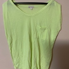 ギャップ　Tシャツ カットソー トップス　サイズS 身幅42、着...