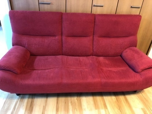 【受渡し決定】ソファ3人掛けハイバック赤