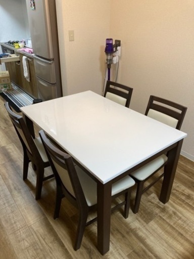 ニトリ ダイニングテーブル&チェア4脚