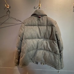 TOMMY HILFIGER ダウンジャケット ショート丈の画像