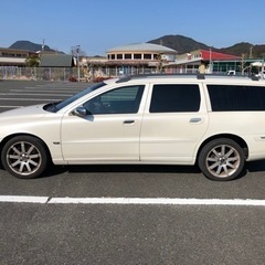 【お話中】ボルボ V70  車検1年付きの画像
