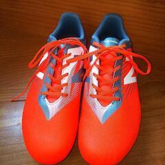 サッカースパイクnew balanceの画像