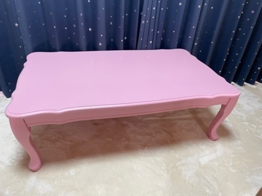 【値下げしました】折りたたみ式ピンクテーブル