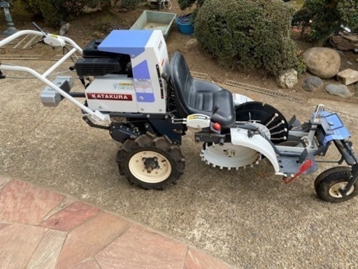 カタクラ　乗用自走式　野菜移植機　水平付き　値下げ