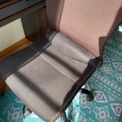 デスク・チェアー・ワゴン3点セットの画像