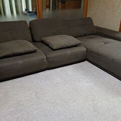 カウチソファ要りませんか？の画像