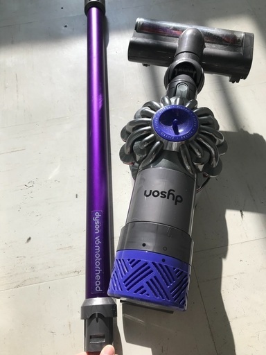 ダイソン掃除機　v6 中古　動作品