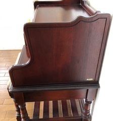 カリモク電話台の画像