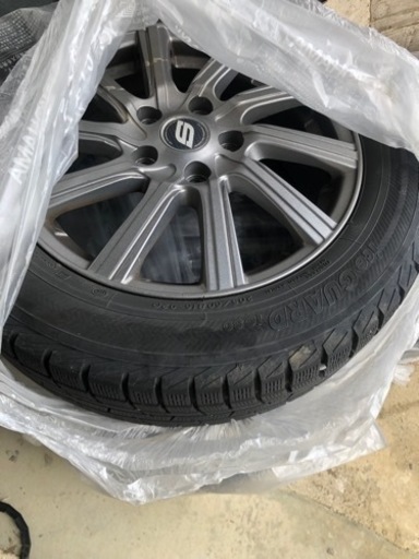 ヴォクシー　スタッドレス　ホイール付き　4本セット