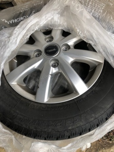 （受付一旦終了）エブリィワゴン　スタッドレス　ホイール付き