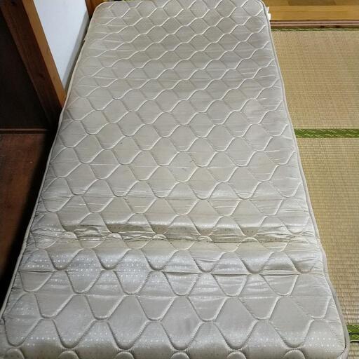 シングルベット値引きしました。