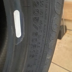 新品未使用スタッドレスタイヤ1本 ホイールなし 205/60 R16の画像