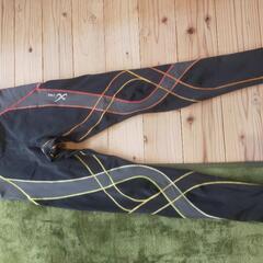 CW-X タイツの画像