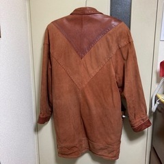 レザーとスェードのコート　L〜L Lくらいの画像