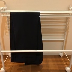 スラックスハンガー　ホワイトの画像