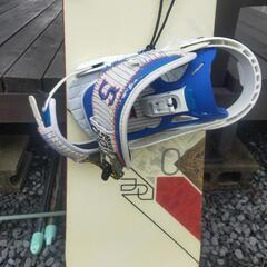 SALOMONスノーボードの画像